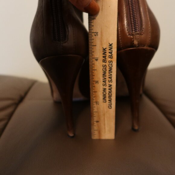 $880 Brian Atwood Angie 120 stiletto boots brown leather Made in Italy size 37 - Picture 13 of 16